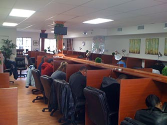 Paysagement Communautaire - salle d'appels, entretient de pelouse et entretient de gazon, saison complète d'arrosage